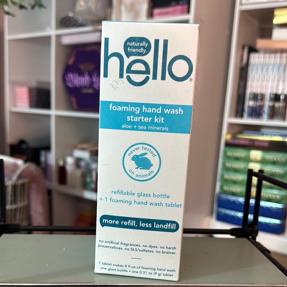 Hello Foaming Hand Wash Starter Kit - Picture 2 of 3